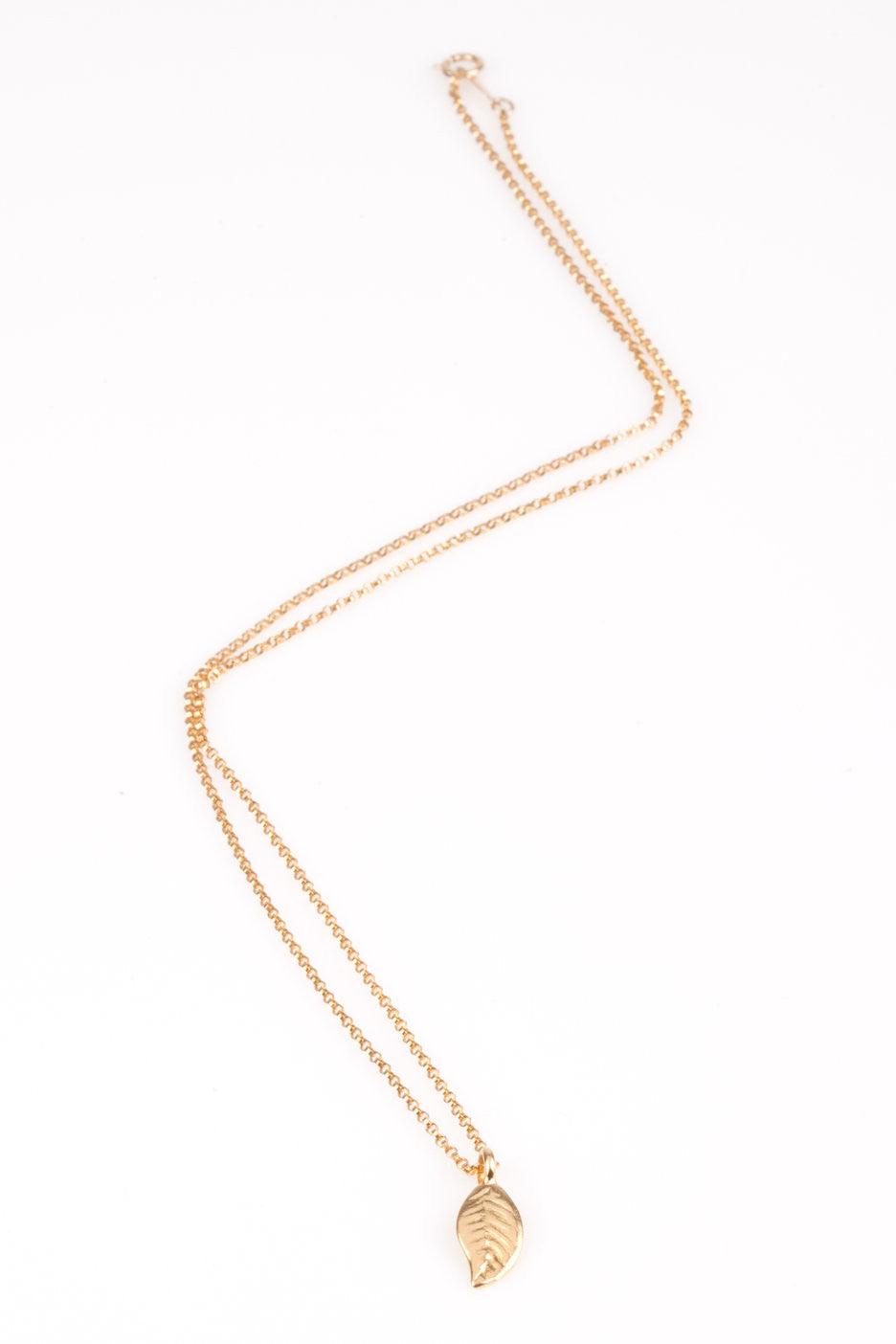 Leaf Necklace in Gold