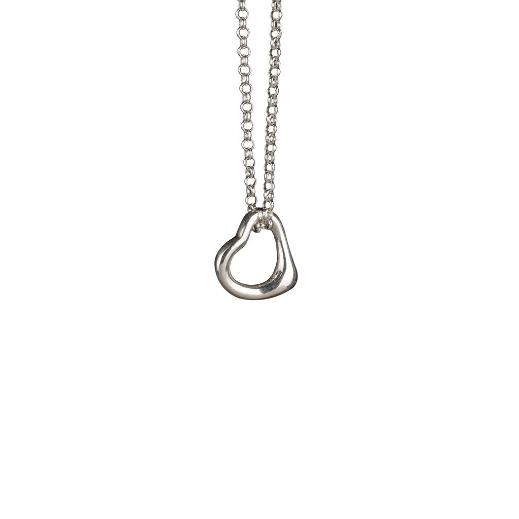 Open Heart Pendant Necklace in Silver