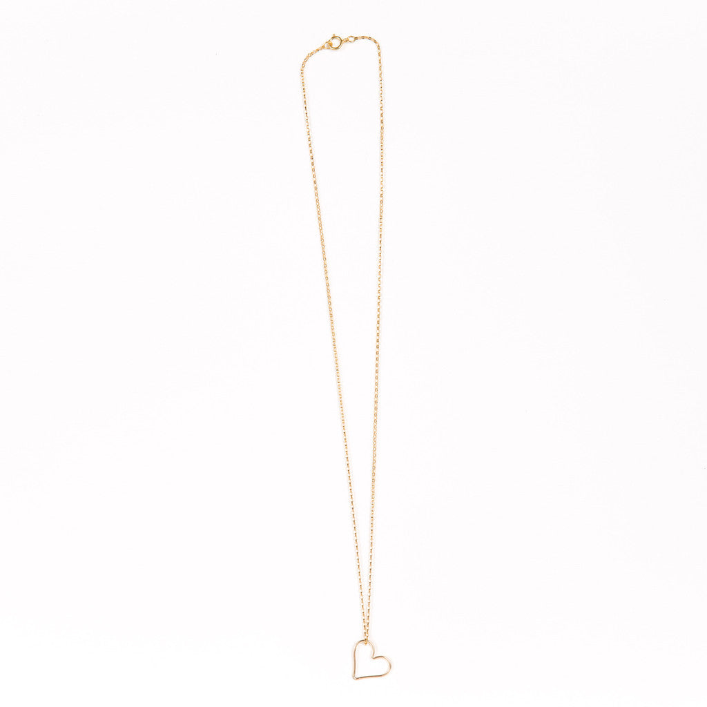 Outline Heart Necklace in Gold